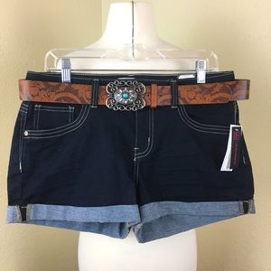 NWT NOBO rolled cuff stretch jean shorts decorative southwestern belt size 15